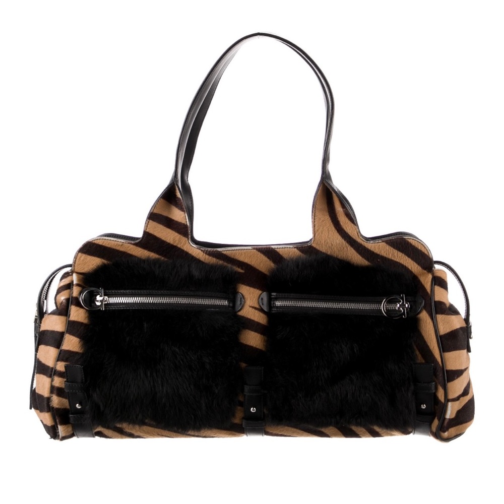 Salvatore Ferragamo Beautiful Bag
•Black Ponyhair Tiger pattern. AUTHENTIC !